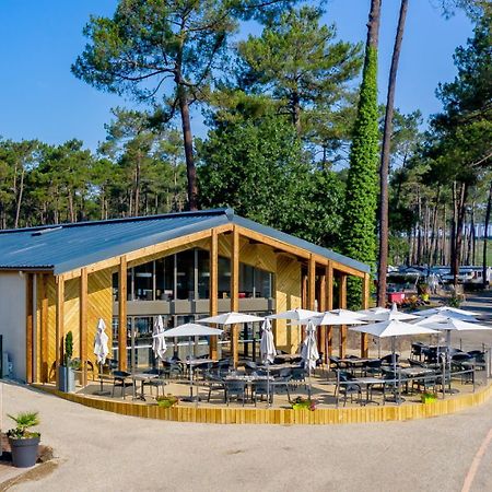 Sbvacances Tout Confort 2Ch Et 1Sdb, Environnement Calme Et Verdoyant Dans Camping 4 Etoiles Saint-Julien-en-Born Exterior foto